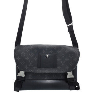 Louis Vuitton Monogram Eclipse Black Messenger Voyage Shoulder Bag